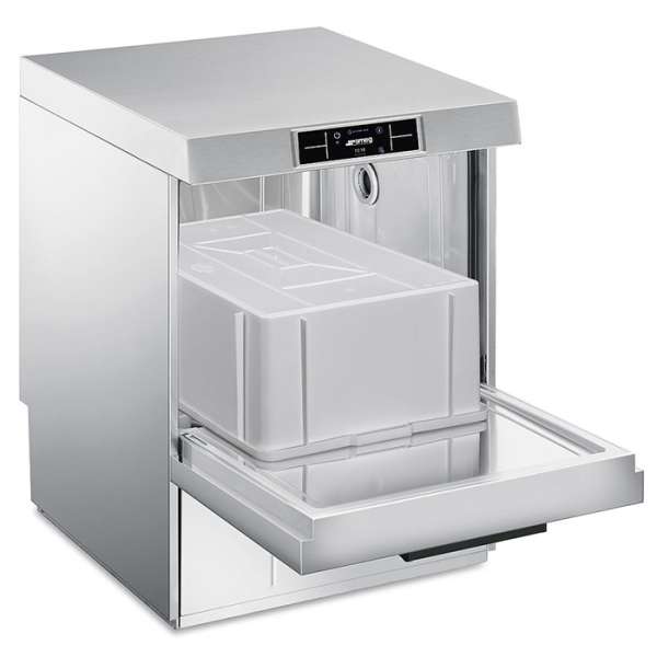 Фронтальная посудомоечная машина Smeg TOPLINE SPD526S
